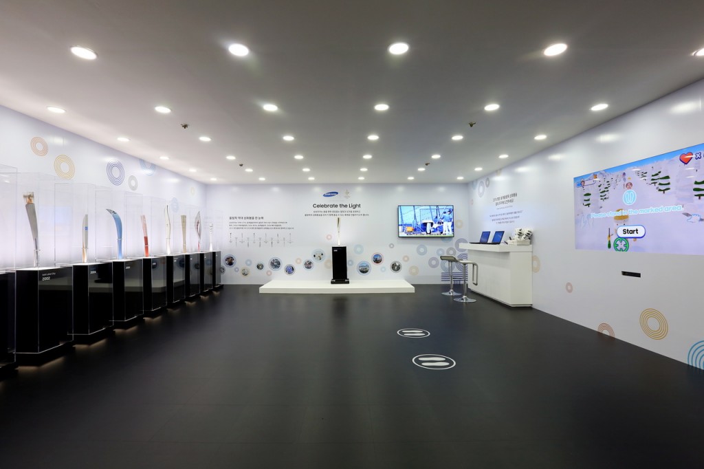 Interior0121