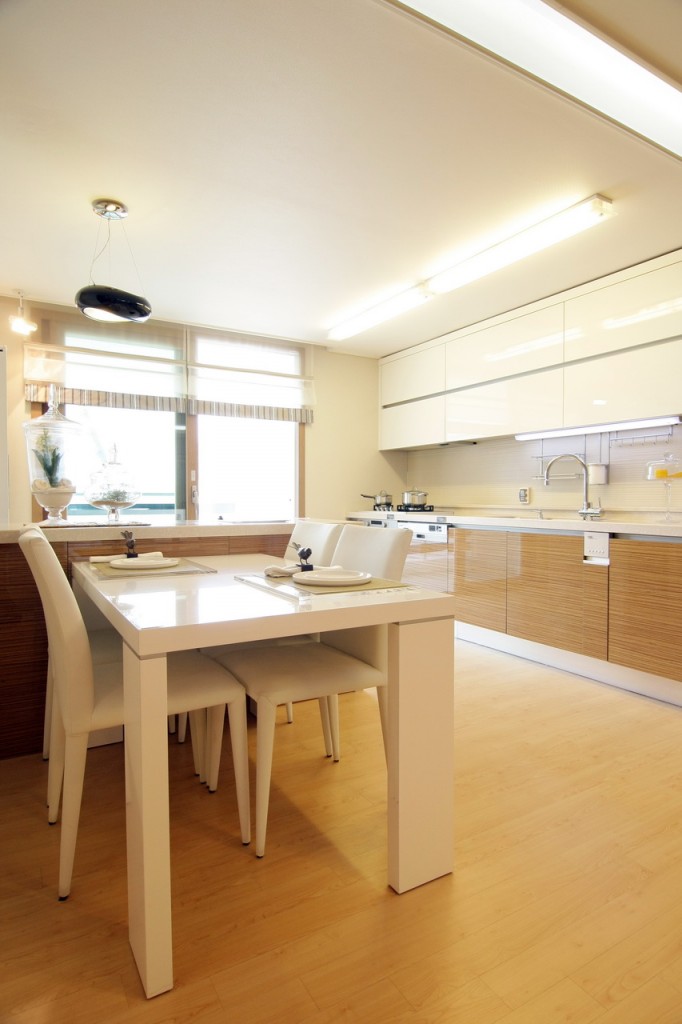 Interior0522
